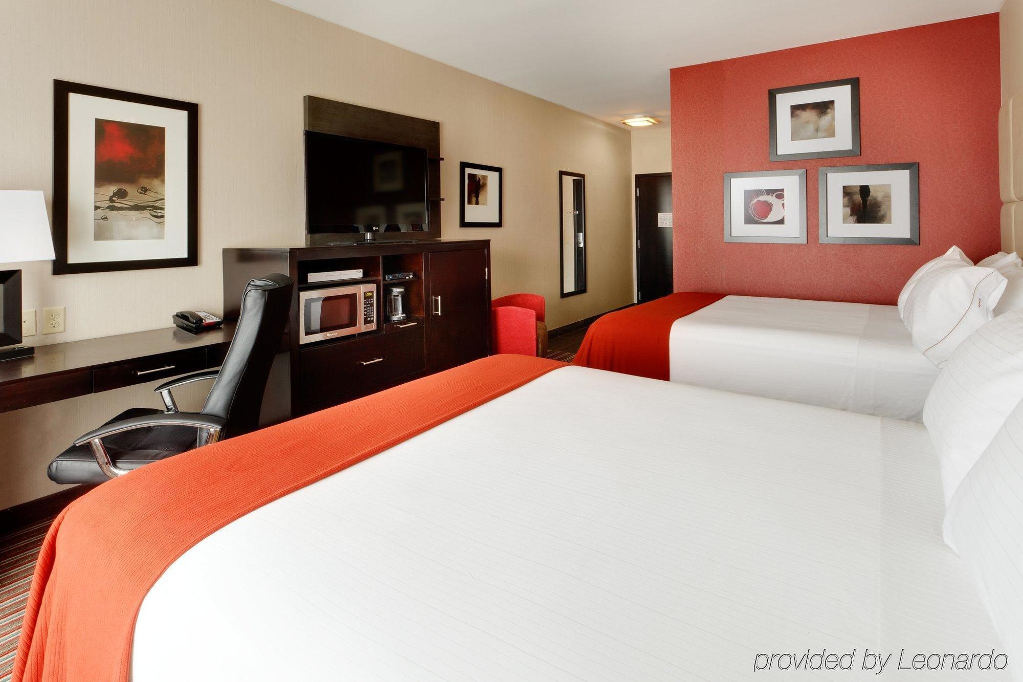 Holiday Inn Express & Suites Northeast By Ihg York Habitación foto